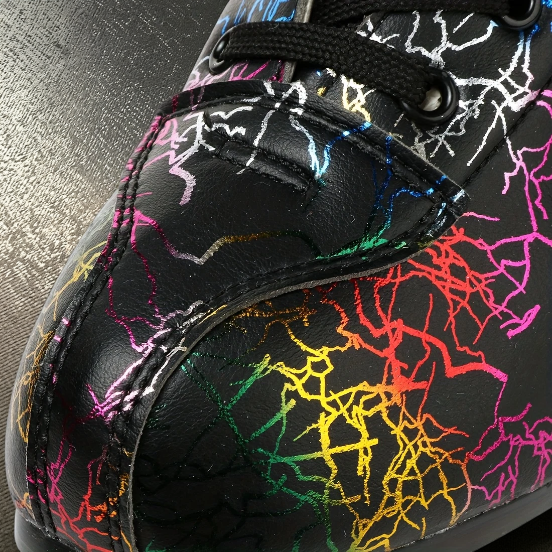 Milky Way Unisex Adult Black Lightning Roller Skates