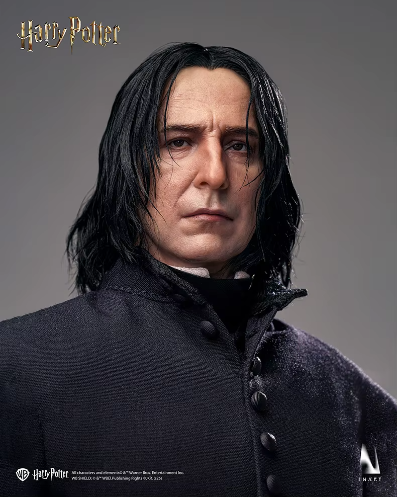 Character from 'Harry Potter' wearing a dark coat against a gray background